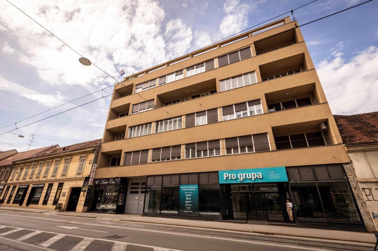 Deluxe Apartman Egle1 I Studio Egle 2 Whit A Private Parking Загреб Екстер'єр фото