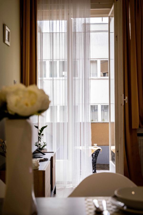 Deluxe Apartman Egle1 I Studio Egle 2 Whit A Private Parking Загреб Екстер'єр фото